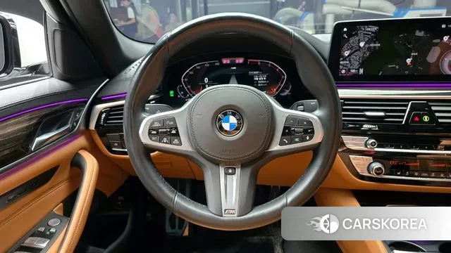 BMW 5 Series (G30) 2021 Белый из Кореи, фото 4