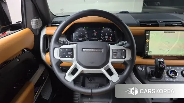 Land Rover Defender (L663) 2023 Черный из Кореи, фото 4