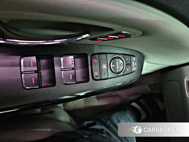 Kia The New Carnival 2018 Белый из Кореи, фото 4