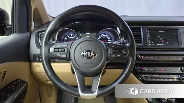 Kia The New Carnival 2018 Черный из Кореи, фото 4