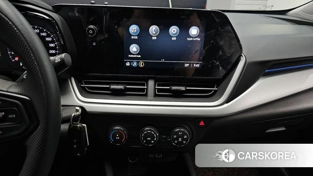 Chevrolet (GM Daewoo) Trax Crossover 2025 Серый из Кореи, фото 4