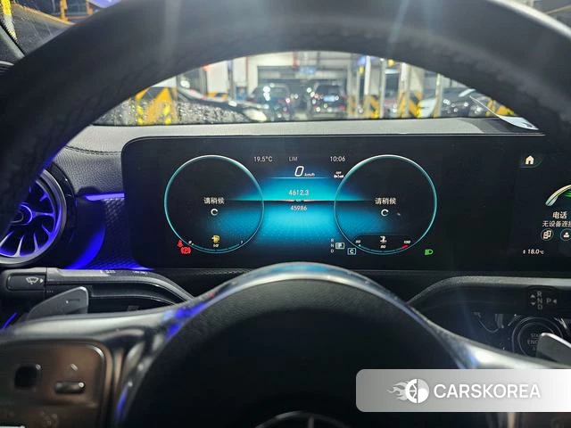 Mercedes-Benz Class A 2023 Белый из Китая, фото 4