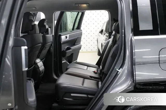 Hyundai Santa Fe (MX5) 2023 Серый из Кореи, фото 4