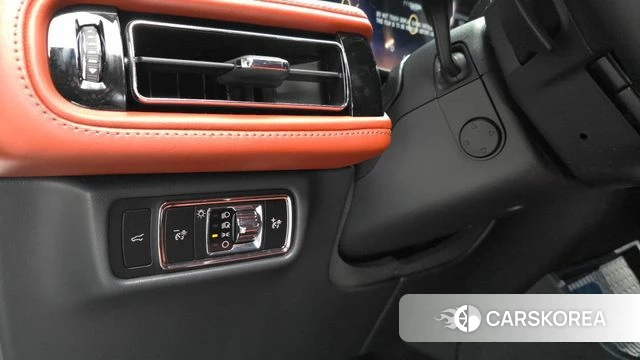 Lincoln Aviator 2nd generation 2025 Белый из Кореи, фото 4