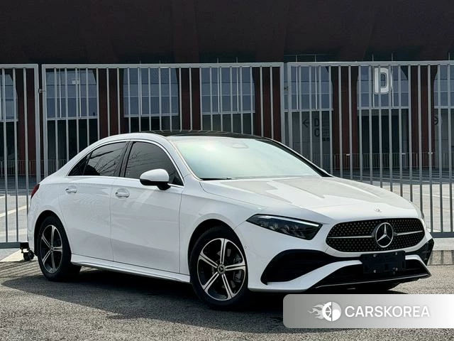 Mercedes-Benz Class A 2025 Белый из Китая, фото 4