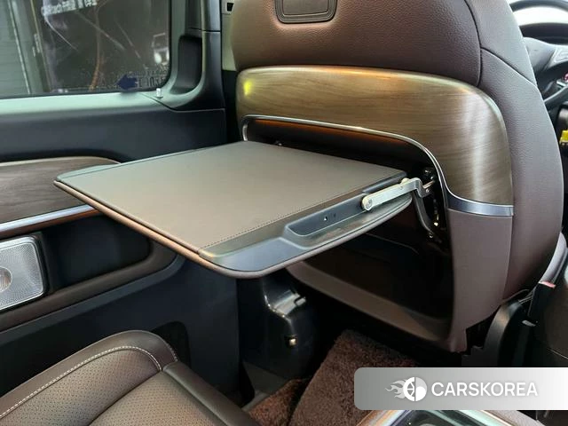 Mercedes-Benz V-class 2024 Черный из Китая, фото 4
