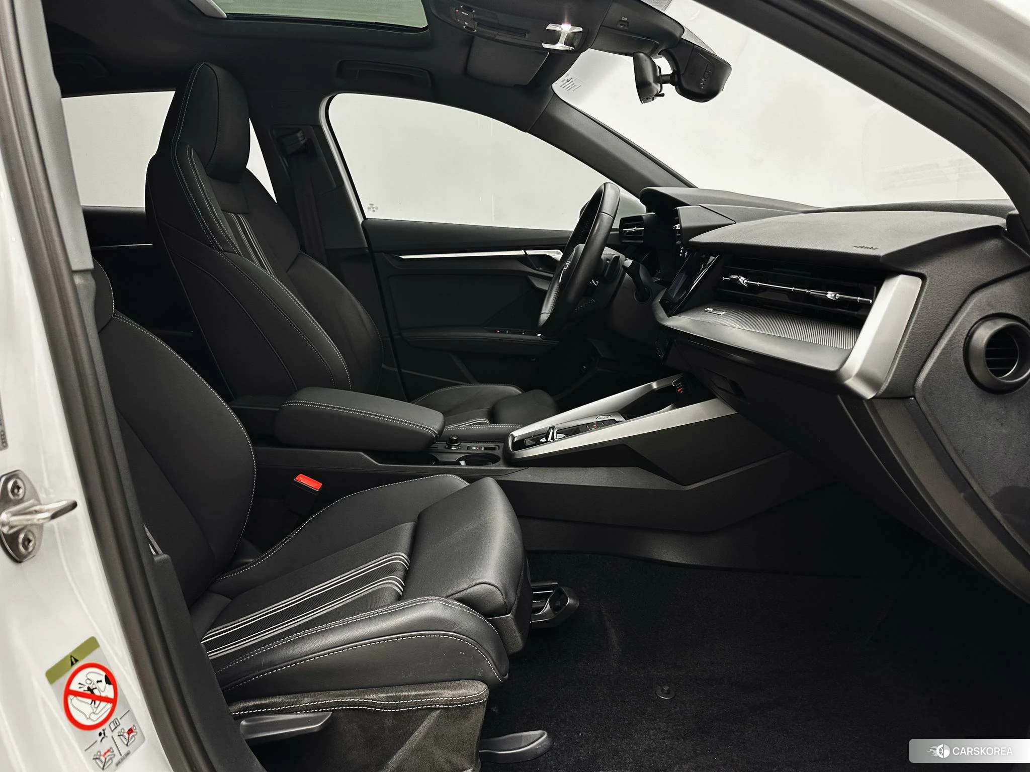 Audi A3 2021 Белый из Китая, фото 4