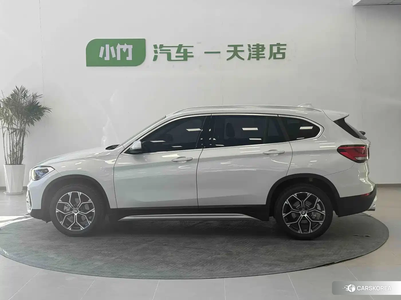 BMW X1 2022 Белый из Китая, фото 4