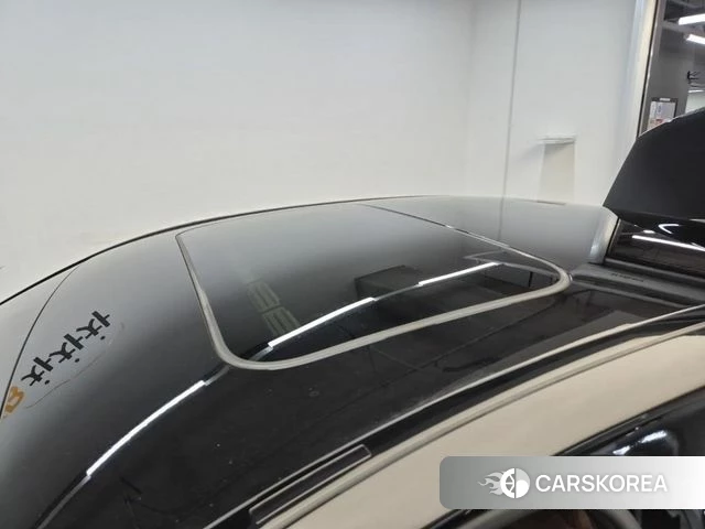 Mercedes-Benz E-Class W213 2018 Черный из Кореи, фото 4
