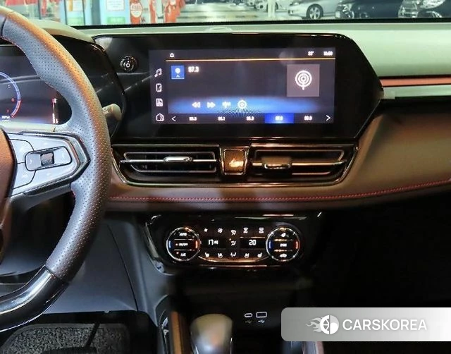 Chevrolet (GM Daewoo) Trailblazer 2024 Белый из Кореи, фото 4