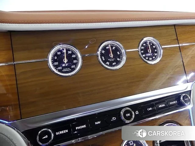 Bentley Continental GT 3rd Generation 2020 Белый из Кореи, фото 4
