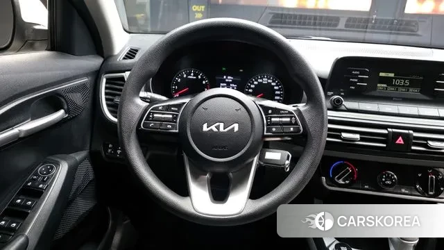 Kia Seltos 2021 Белый из Кореи, фото 4