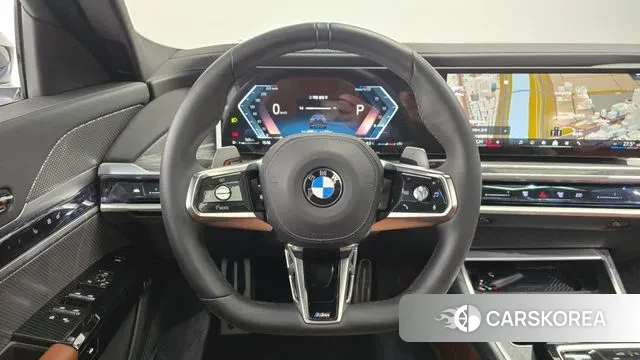 BMW 7 Series (G70) 2024 Черный из Кореи, фото 4