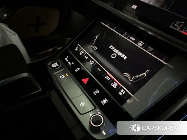 Audi A8 2025 Черный из Китая, фото 4