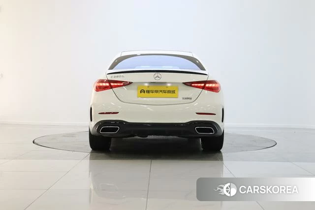 Mercedes-Benz Class C 2023 Белый из Китая, фото 4