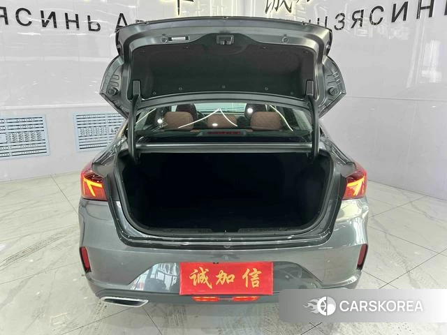 Chang'an Yidong 2022 Темно-серый из Китая, фото 4