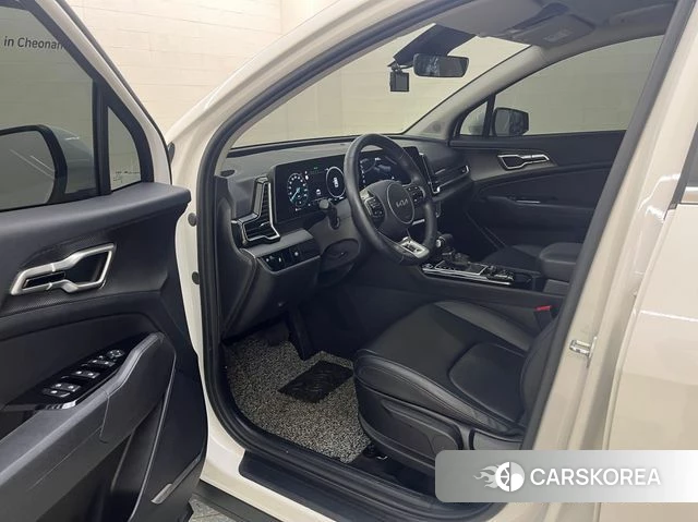Kia Sportage 5th Generation 2022 Белый из Кореи, фото 4