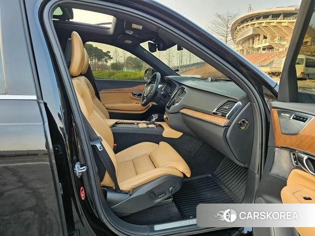 Volvo XC90 second Generation 2018 Черный из Кореи, фото 4
