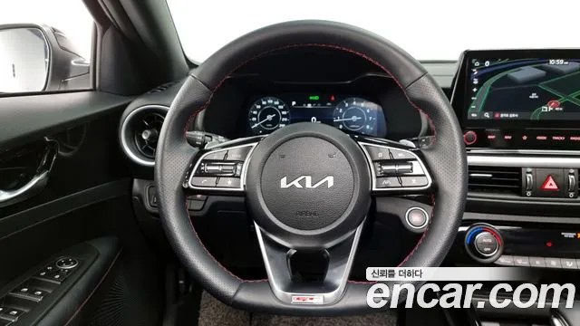 Kia The New K3 2nd generation 2023 Белый из Кореи, фото 4