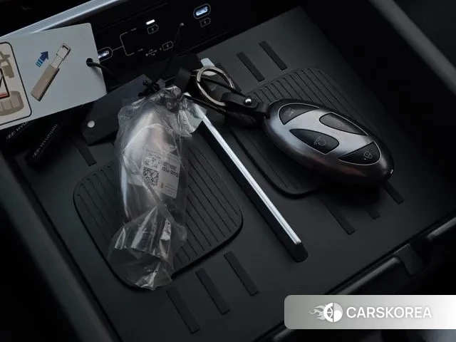 Hyundai Santa Fe (MX5) 2025 Белый из Кореи, фото 4