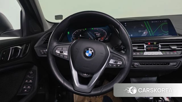 BMW 1 Series (F40) 2024 Белый из Кореи, фото 4