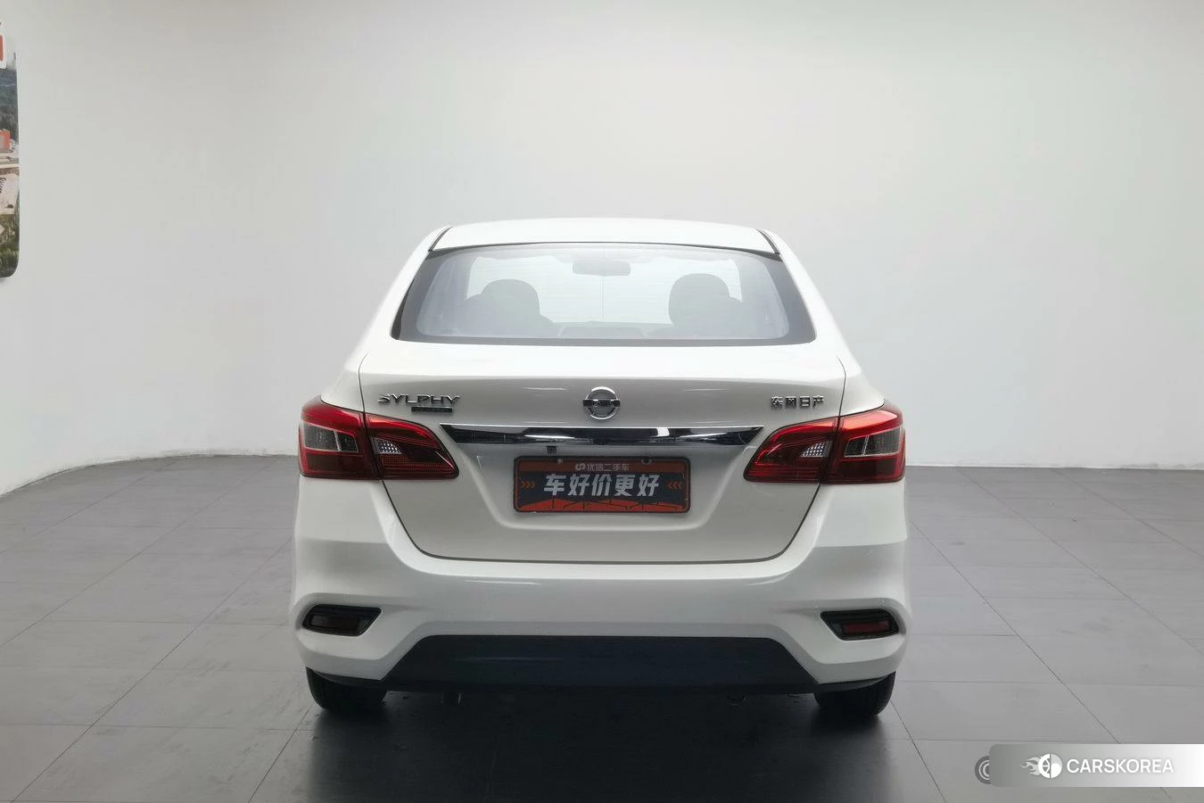Nissan Xuan Yi 2024 Белый из Китая, фото 4