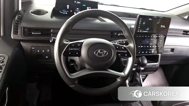Hyundai Staria 2023 Белый из Кореи, фото 4