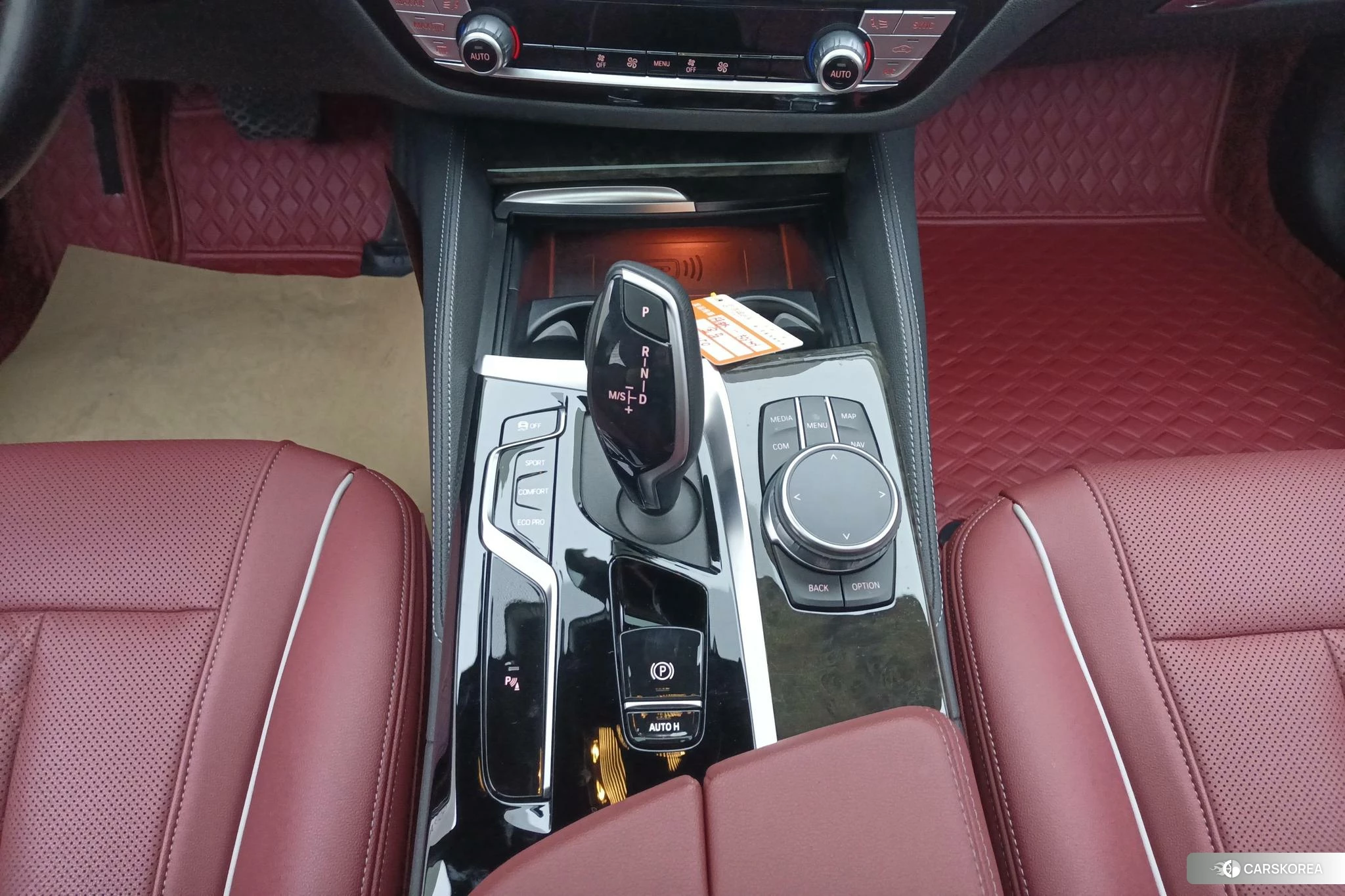 BMW 5 series 2022 Черный из Китая, фото 4