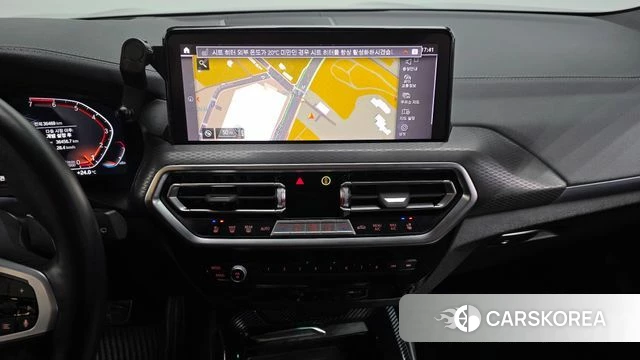 BMW X3 (G01) 2024 Черный из Кореи, фото 4