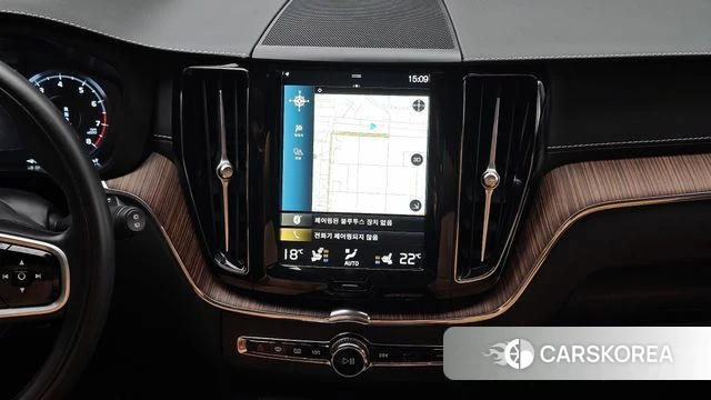 Volvo XC60 second Generation 2021 Белый из Кореи, фото 4