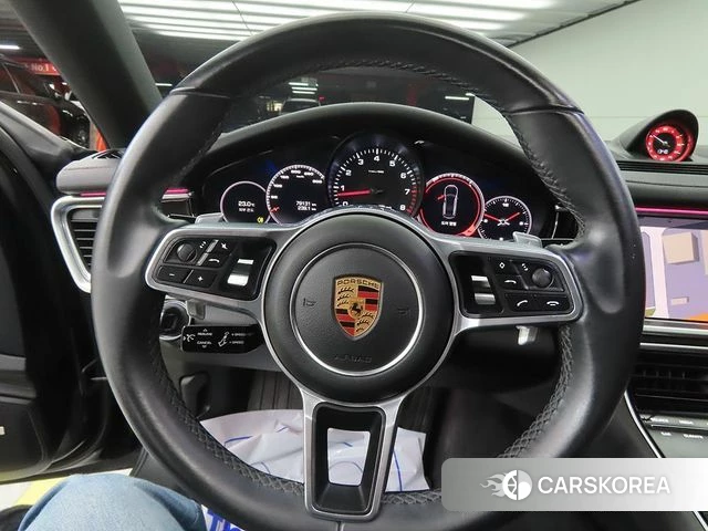 Porsche Panamera (971) 2018 Черный из Кореи, фото 4