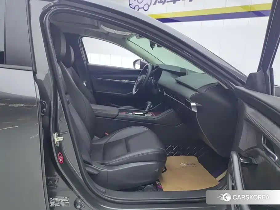 Mazda 3 2024 Silver/gray из Китая, фото 4