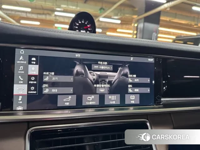 Porsche Panamera (971) 2018 Черный из Кореи, фото 4