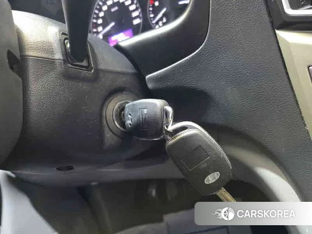 Hyundai The New Grand Starex 2019 Серебристо-серый из Кореи, фото 4