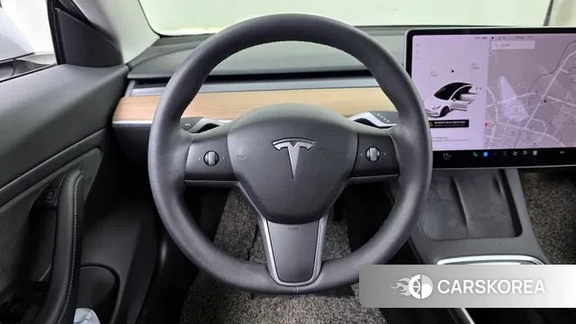 Tesla Model 3 2021 Белый из Кореи, фото 4