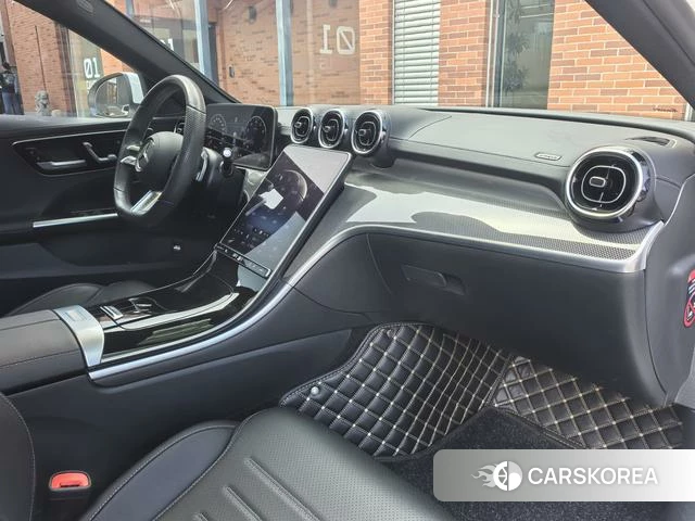 Mercedes-Benz Class C 2022 Белый из Китая, фото 4
