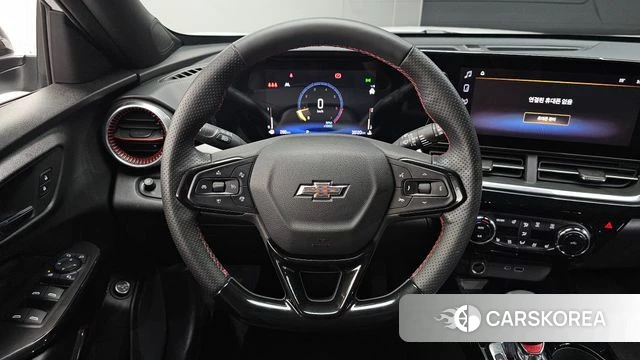 Chevrolet (GM Daewoo) Trax Crossover 2023 Белый из Кореи, фото 4