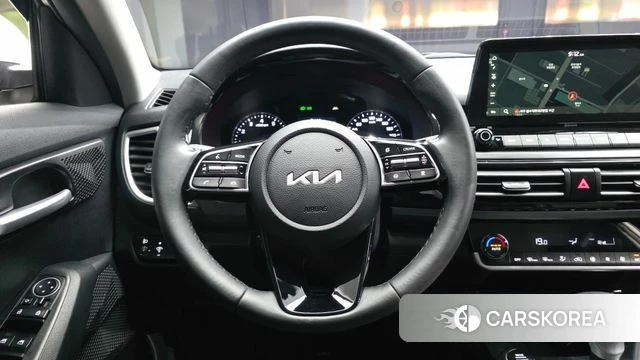 Kia Seltos 2021 Белый из Кореи, фото 4