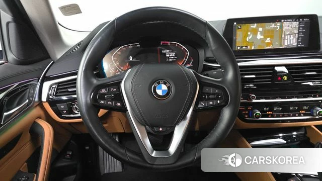BMW 5 Series (G30) 2020 Черный из Кореи, фото 4