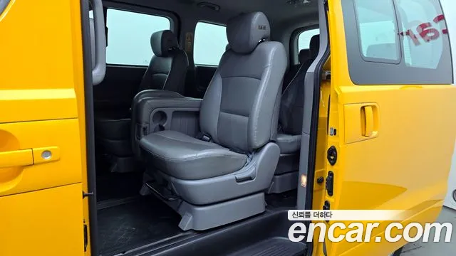 Hyundai The New Grand Starex 2019 Желтый из Кореи, фото 4