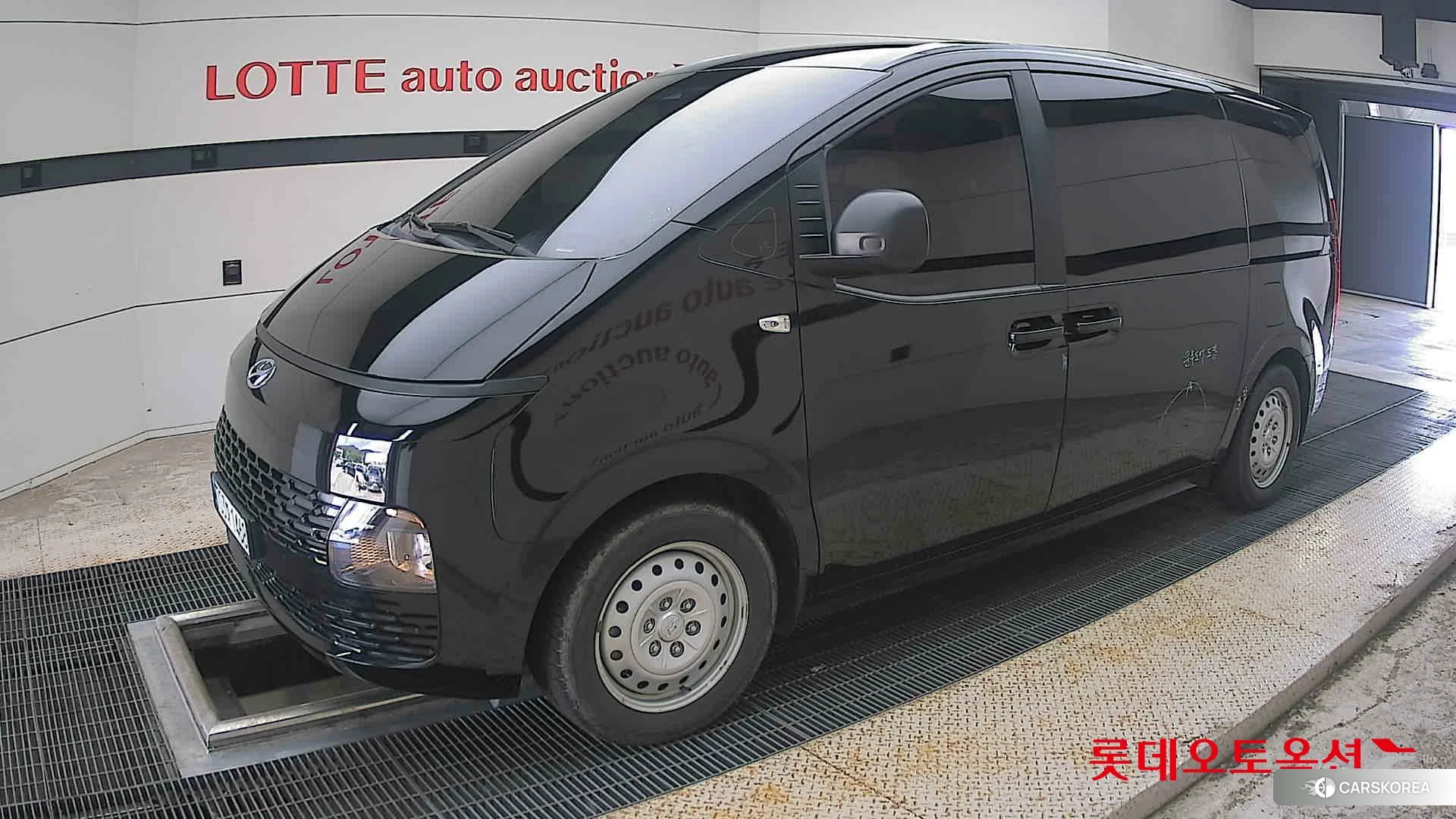 Hyundai Staria 2022 Abyss Black Pearl из Кореи, фото 4