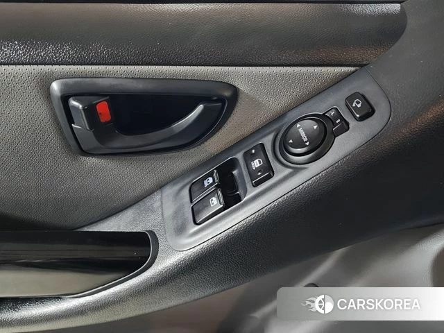 Hyundai The New Grand Starex 2018 Серебристо-серый из Кореи, фото 4