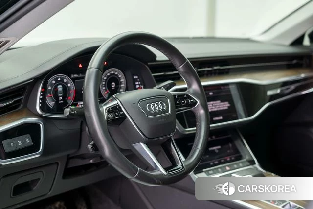 Audi A6L 2021 Черный из Китая, фото 4
