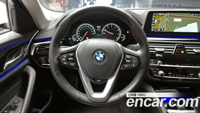 BMW 5 Series (G30) 2018 Белый из Кореи, фото 4