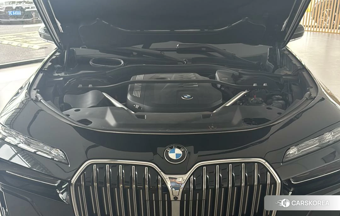 BMW 7 series 2022 Черный из Китая, фото 4