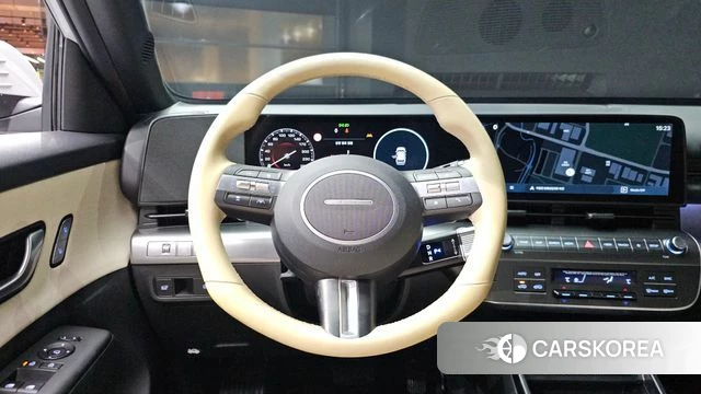 Hyundai Kona (SX2) 2023 Серебристо-серый из Кореи, фото 4