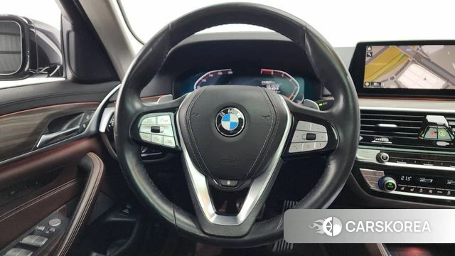 BMW 5 Series (G30) 2020 Черный из Кореи, фото 4