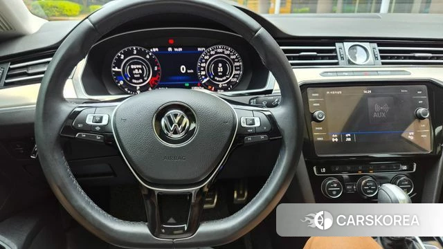 Volkswagen Arteon 2019 Серебряный из Кореи, фото 4