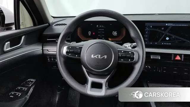 Kia The New K5 3rd generation 2024 Белый из Кореи, фото 4