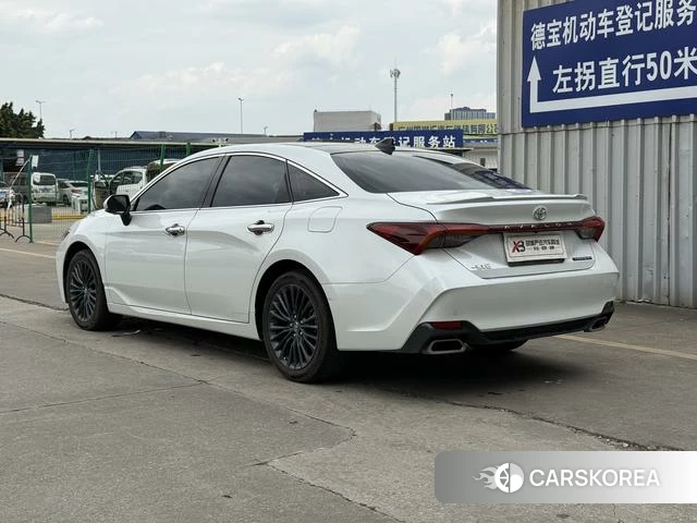 Toyota Asian dragon 2022 Белый из Китая, фото 4